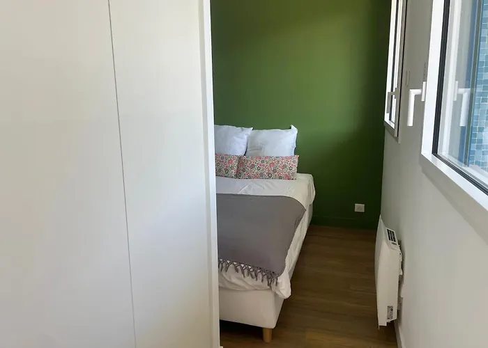 Standing Proche Gare, Et Commerce * La Baule-Escoublac